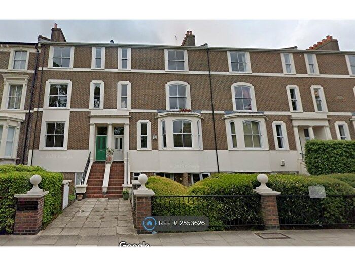 1 Bedroom Flat To Rent In Palmerston Court, London, E3