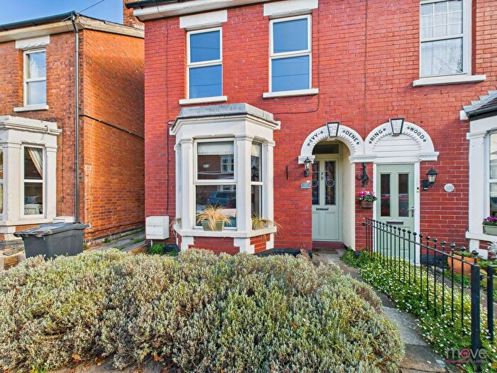 3 Bedroom Semi Detached House To Rent In Hinton Road, Gloucester, GL1