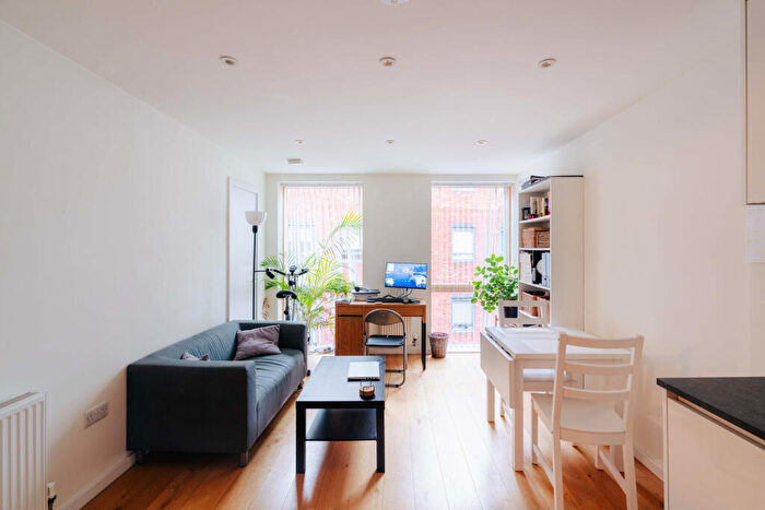 1 Bedroom Flat For Sale In Surrey Street, St. Pauls, Bristol, BS2