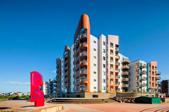 2 Bedroom Flat To Rent In Newfoundland Way, Portishead, BS20