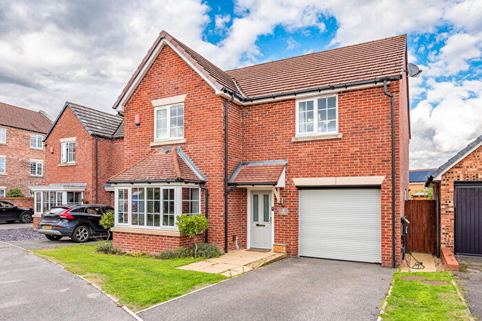 4 Bedroom Detached House For Sale In Inchburn Crescent, Penistone, Sheffield, S36