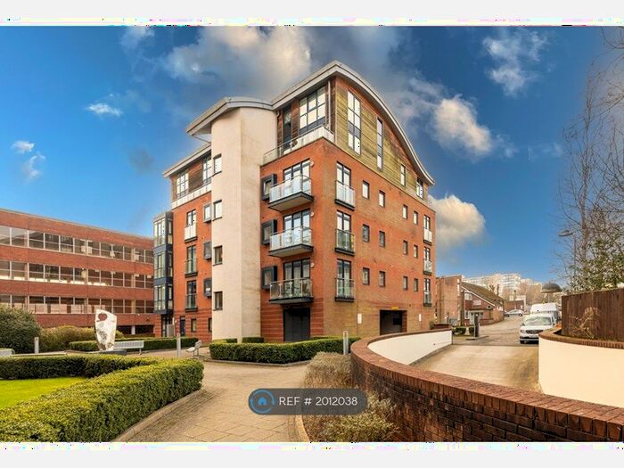 1 Bedroom Flat To Rent In Saints House, Solihull, B91