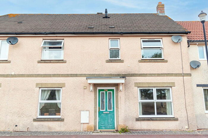 4 Bedroom Terraced House For Sale In Cedern Avenue, Elborough, Weston-super-mare, BS24