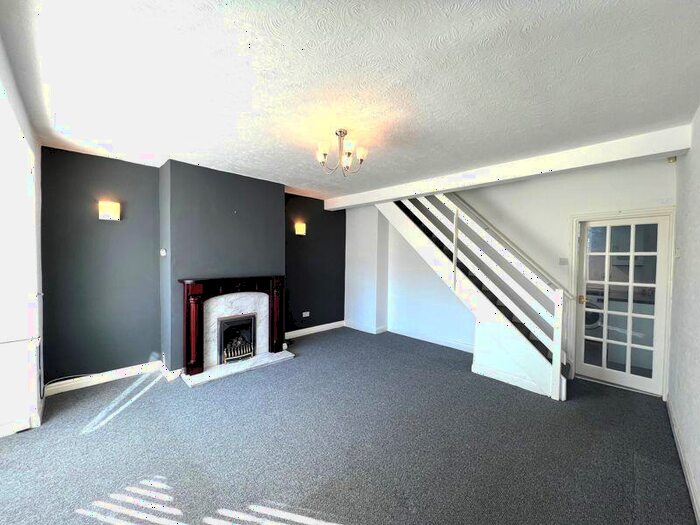 2 Bedroom Terraced House To Rent In Langworthy Road, Salford, M6