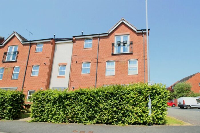 2 Bedroom Flat For Sale In Colliers Way, Huntington, Cannock, WS12