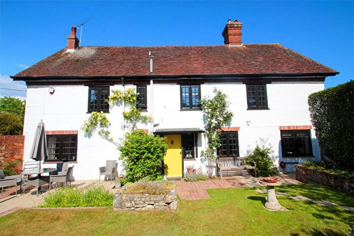 4 Bedroom Semi-Detached House For Sale In Satchell Lane, Hamble, Southampton, Hampshire, SO31