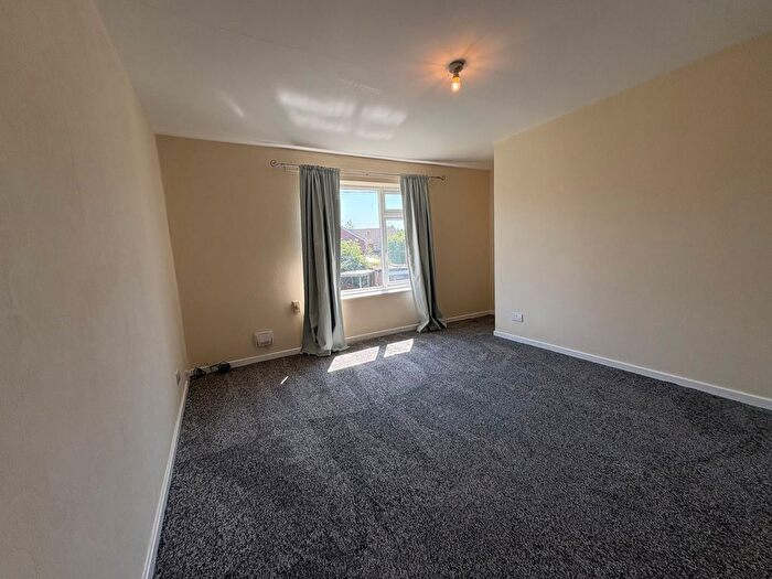 1 Bedroom Maisonette To Rent In Creyke Close, Cottingham, East Yorkshire, HU16