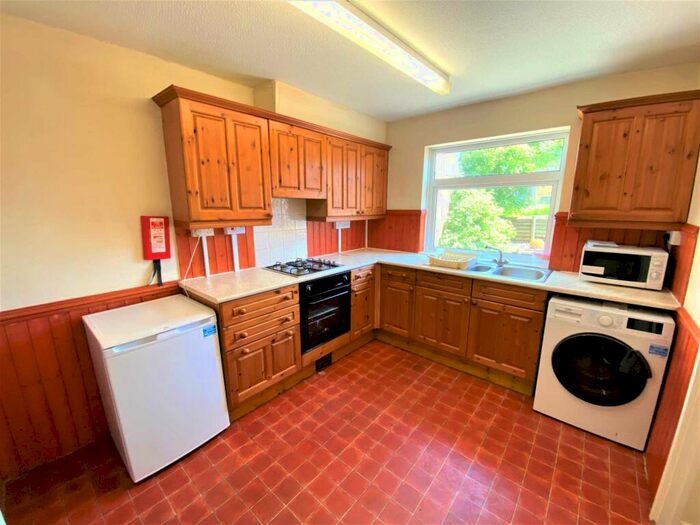 4 Bedroom Semi-Detached House To Rent In Downs Road, Canterbury, CT2