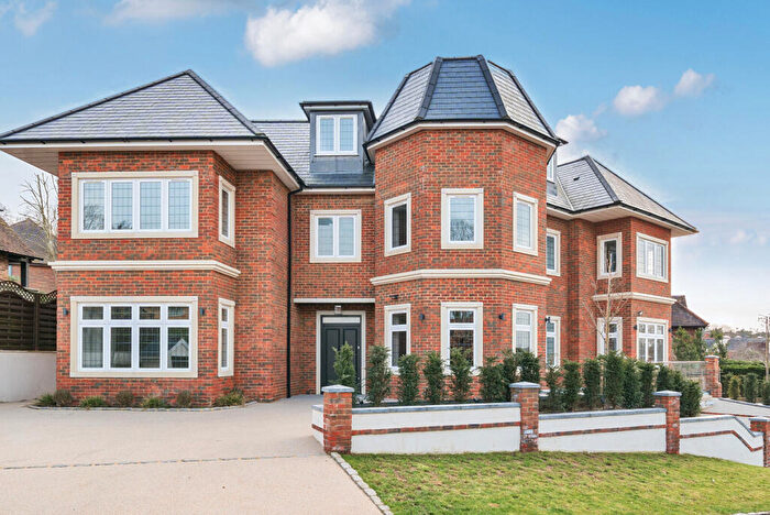 5 Bedroom Detached House For Sale In Weybridge Park, Weybridge, KT13
