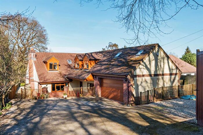 4 Bedroom Detached House For Sale In Roman Road, Kilmington, EX13