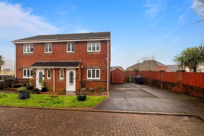 3 Bedroom Semi-Detached House To Rent In Juniper Way, Plympton, Plymouth, PL7