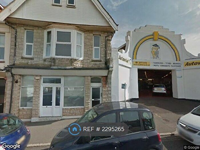 2 Bedroom Flat To Rent In Station Road, Bexhill-On-Sea, TN40