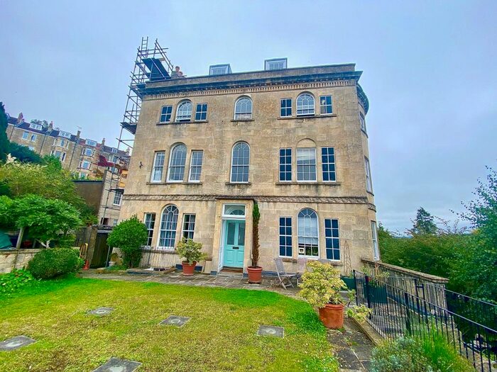 2 Bedroom Property To Rent In Upper East Hayes, Bath, BA1