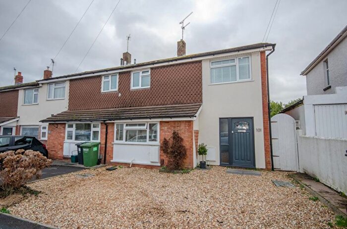3 Bedroom End Terrace House For Sale In Park Road, Staple Hill, Bristol, BS16