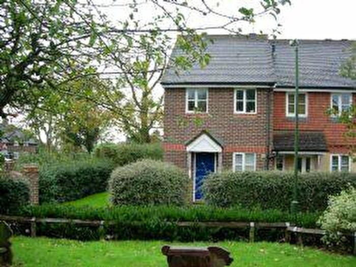 2 Bedroom End Of Terrace House To Rent In Burrell Green, Cuckfield, RH17