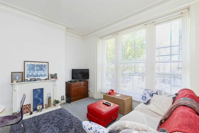 1 Bedroom Flat To Rent In Goldstone Villas, Hove, BN3