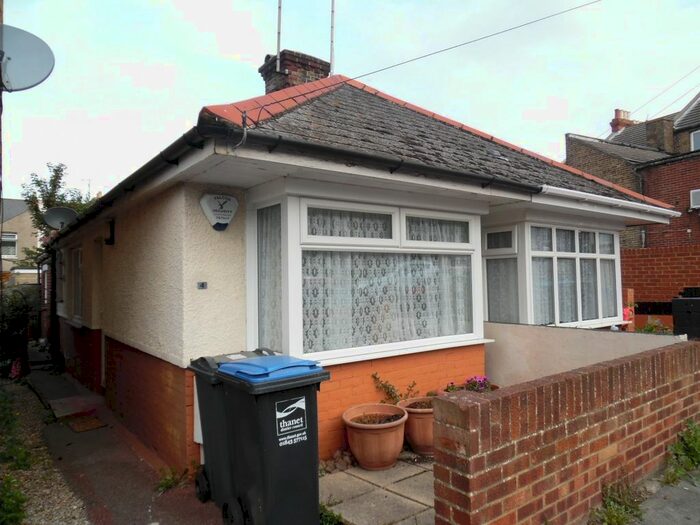 1 Bedroom Bungalow To Rent In Salmestone Road, Margate, Kent, CT9