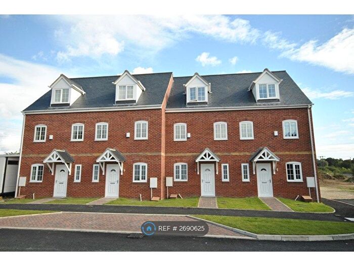 3 Bedroom End Of Terrace House To Rent In Kiln Court, Kirk Sandall, Doncaster, DN3