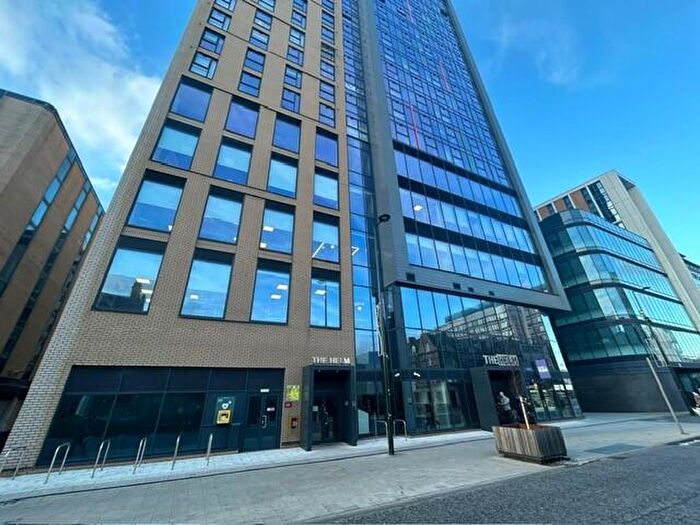 1 Bedroom Apartment To Rent In The Helm, Holdenhurst Road, BH8