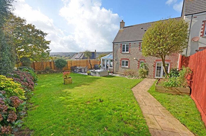 3 Bedroom Semi-Detached House For Sale In Treffry Road, Truro, TR1