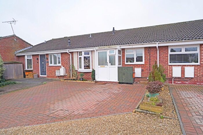 2 Bedroom Bungalow For Sale In The Cullerns, Highworth, SN6