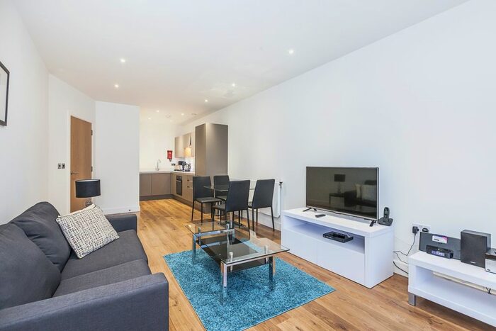 1 Bedroom Flat To Rent In Lighterman Point, E14