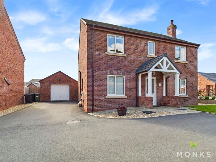 4 Bedroom Detached House For Sale In Ledwith Drive, West Felton, SY11