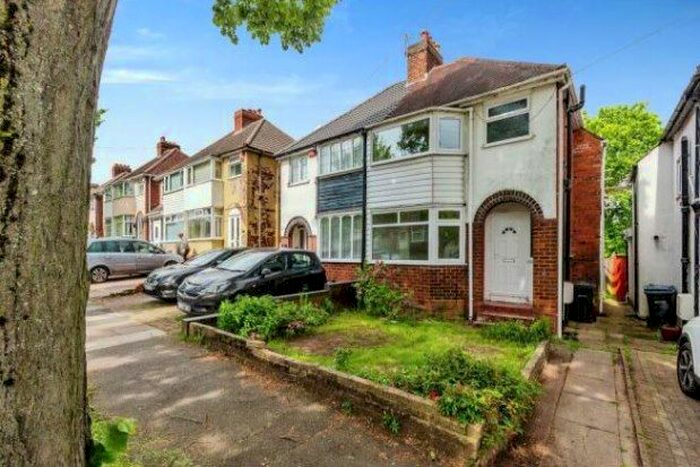 3 Bedroom Property To Rent In Perry Wood Road, Birmingham, B42