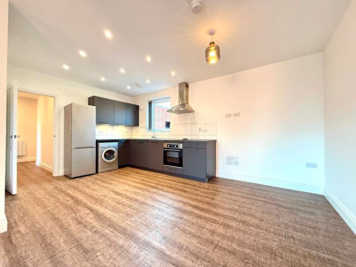 1 Bedroom Flat To Rent In North Street, Romford, RM1