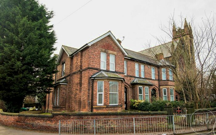 5 Bedroom Semi-Detached House To Rent In Derby Street, Ormskirk L39