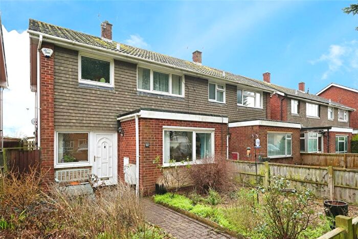 3 Bedroom Semi-Detached House For Sale In Askwith Road, Gloucester, Gloucestershire, GL4