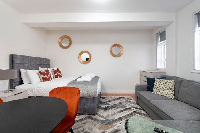 Studio To Rent In Chelsea Cloisters (), Sloane Avenue, London, SW3