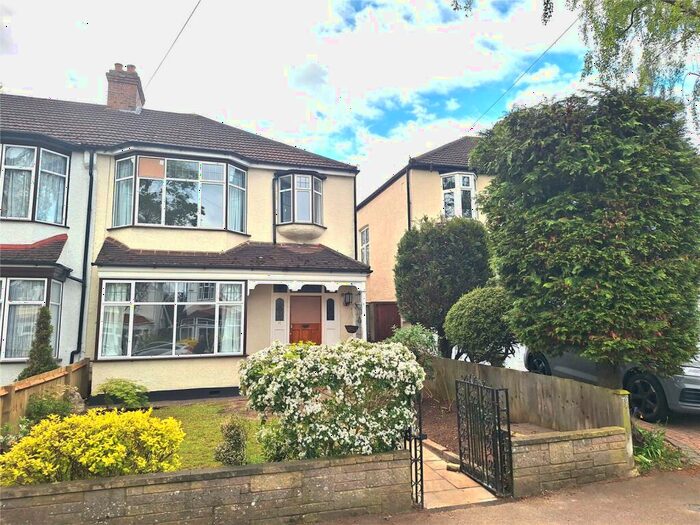 3 Bedroom Semi-Detached House To Rent In Osmond Gardens, Wallington, Surrey, SM6