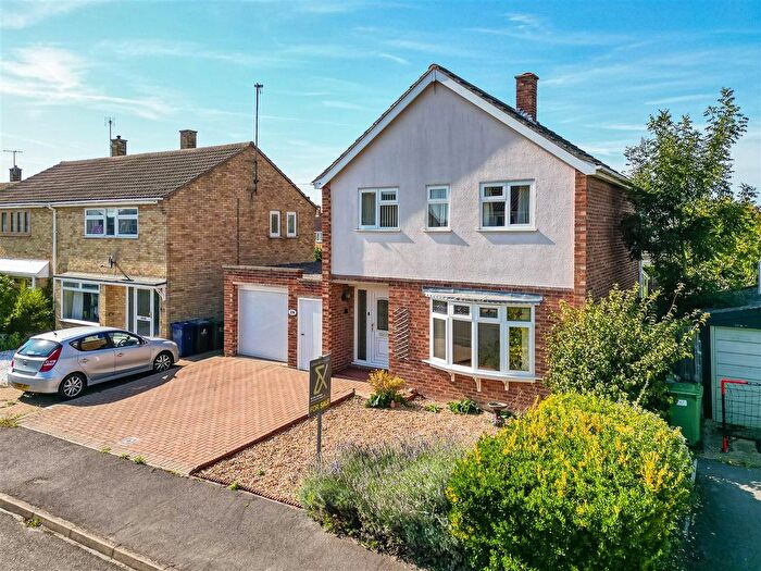 3 Bedroom Detached House For Sale In Claygate Road, Cherry Hinton, CB1