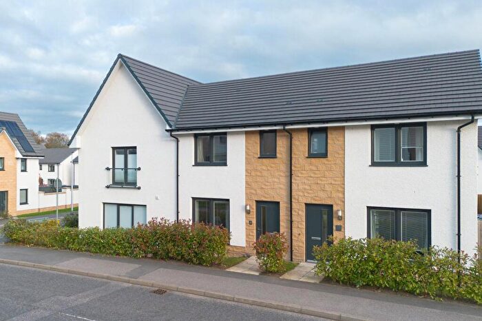 3 Bedroom Terraced House For Sale In Great Glen Gardens, Inverness, IV3