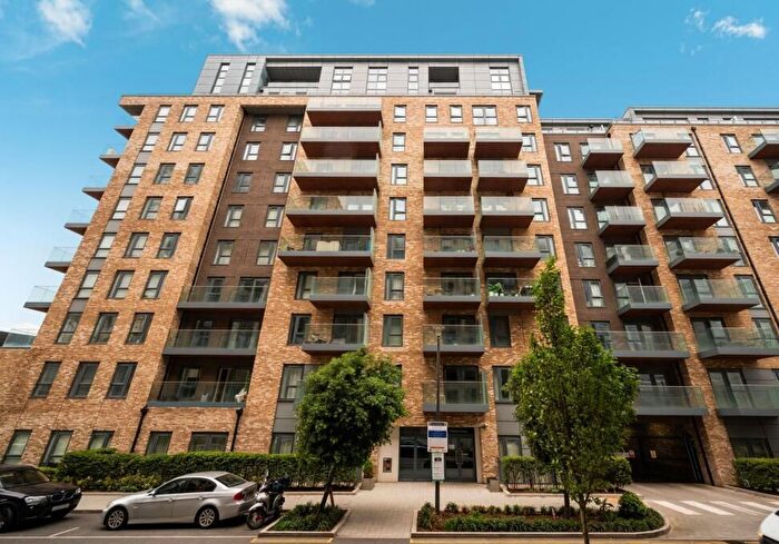 3 Bedroom Flat For Sale In Flat Celeste House, Caversham Road, Colindale, London, NW9