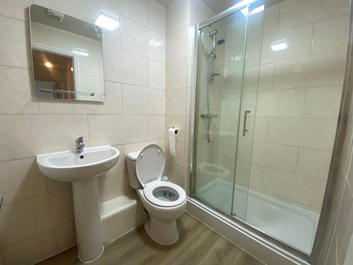 2 Bedroom Flat To Rent In Bed – Plymouth Village, , Plymouth Grove, Victoria Park, M13