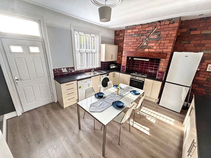 4 Bedroom Terraced House To Rent In Morris Grove, Kirkstall, Leeds, West Yorkshire, LS5
