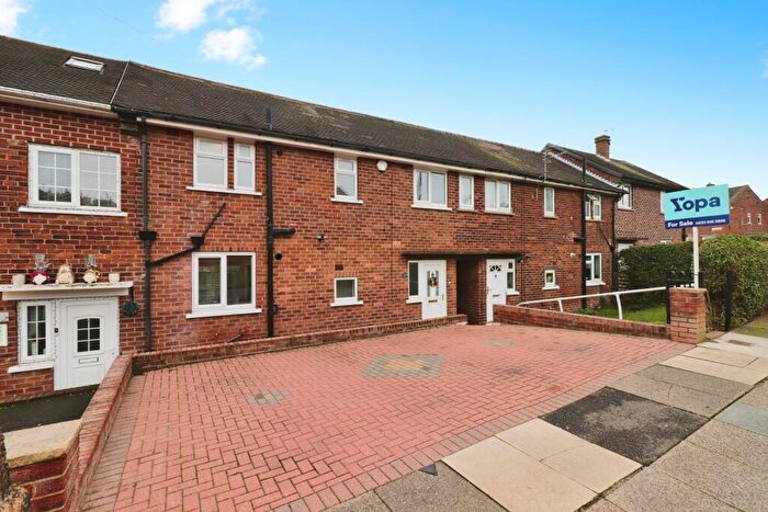 3 Bedroom Terraced House For Sale In Barber Balk Road, Rotherham, S61