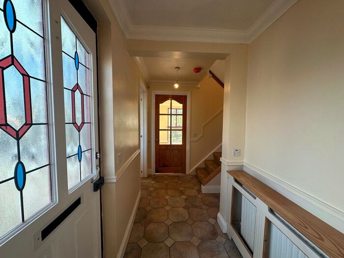 4 Bedroom End Of Terrace House To Rent In Reid Close, Pinner, HA5