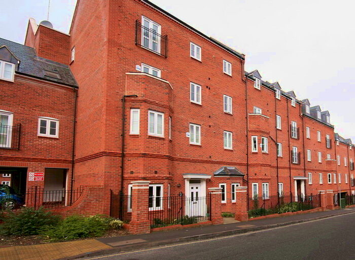 1 Bedroom Apartment To Rent In Cherwell Court, Britannia Road, Banbury, Oxon, OX16