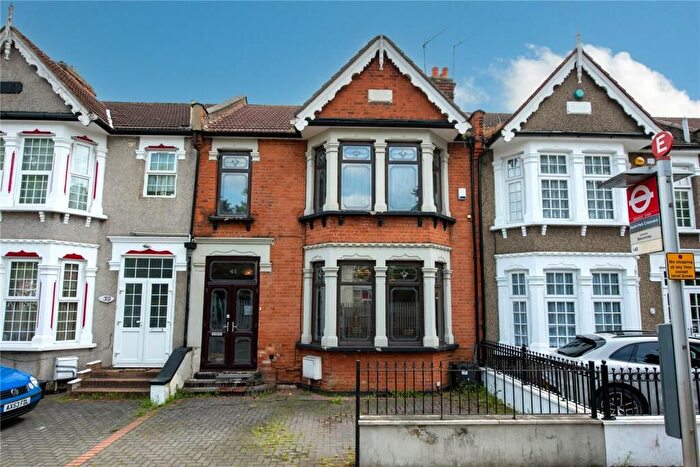 4 Bedroom Terraced House For Sale In South Park Drive, Ilford, IG3