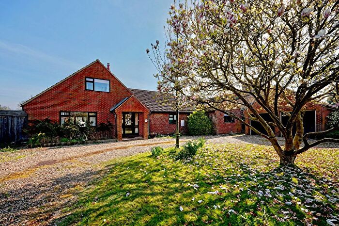 5 Bedroom Detached House For Sale In Hatchet Lane, Stonely, PE19