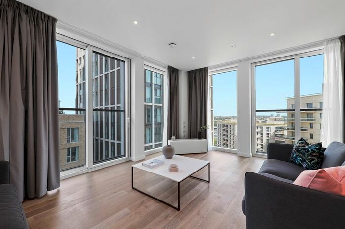 3 Bedroom Flat To Rent In , Fortunes Walk, London, E20