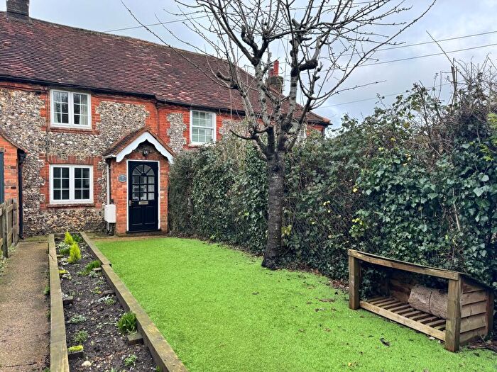 2 Bedroom Terraced House To Rent In The Row, Lane End, HP14