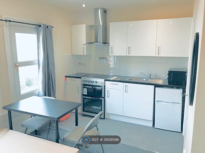 Studio To Rent In Southampton Street, Reading, RG1