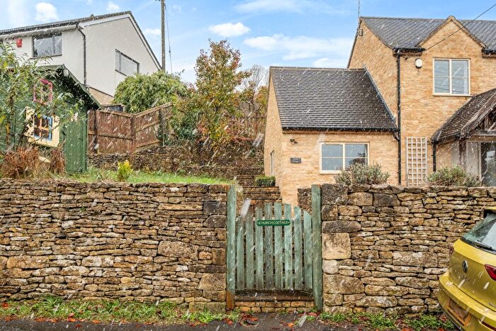 3 Bedroom Detached House To Rent In Keble Road, France Lynch, Stroud, GL6