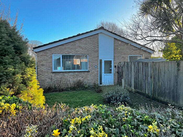 2 Bedroom Semi-Detached Bungalow For Sale In Holbury, Southampton, Hampshire, SO45