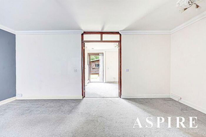2 Bedroom Terraced House For Sale In Eastbrooks Mews, Pitsea, SS13