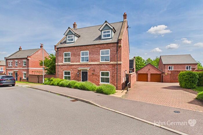 5 Bedroom Detached House For Sale In Bluebell Way, Tutbury, DE13
